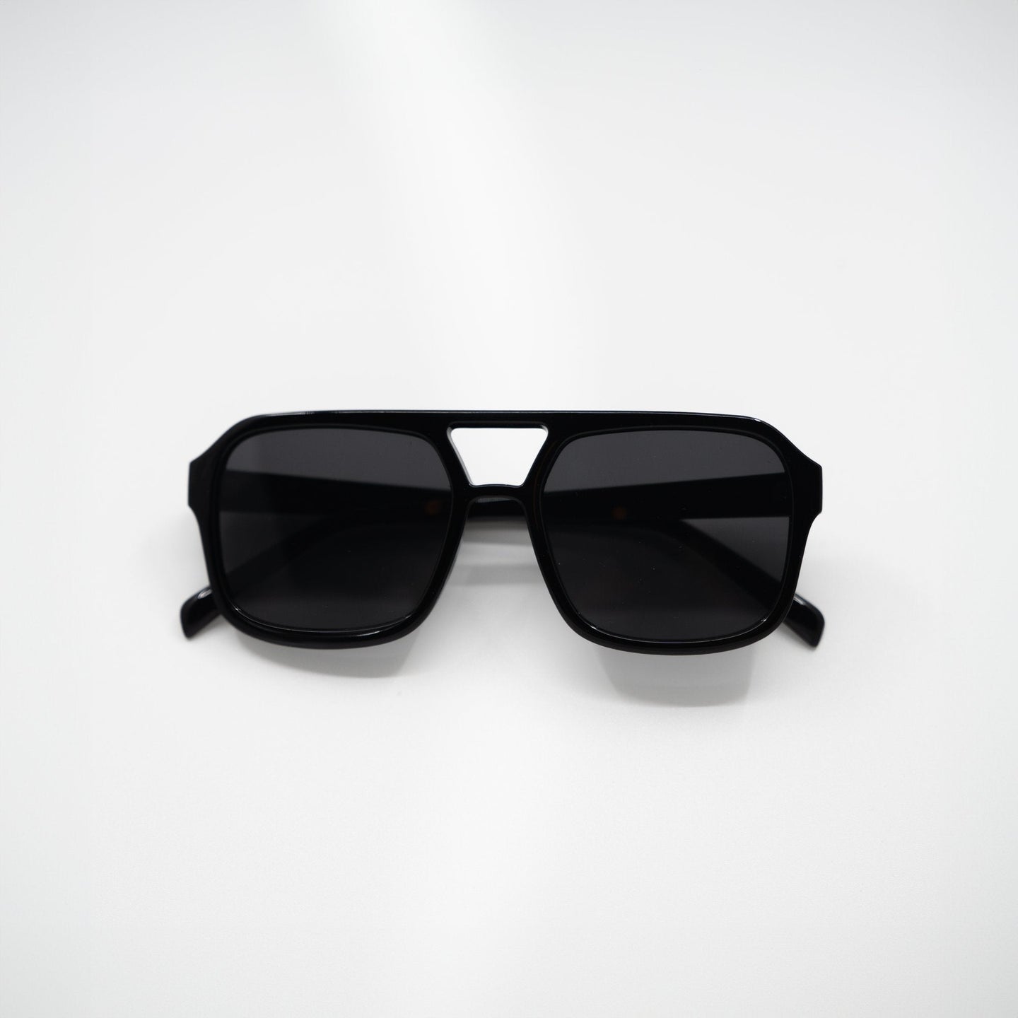DUNE Midnight aviator acetate sunglasses front view - Frame Studio